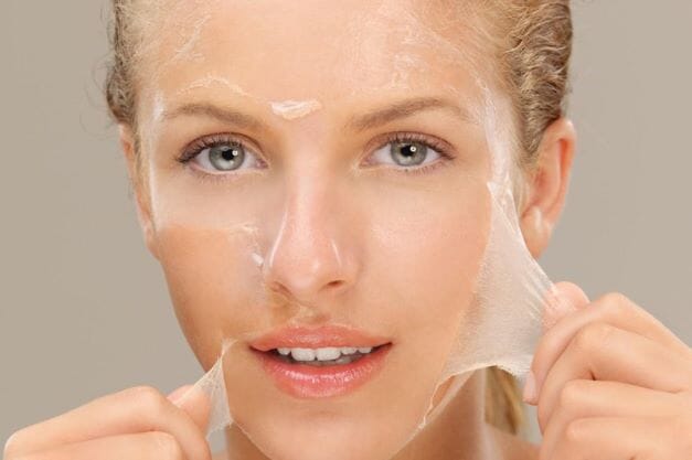 Face Peel for Dry Skin: How It Works + Best Ones